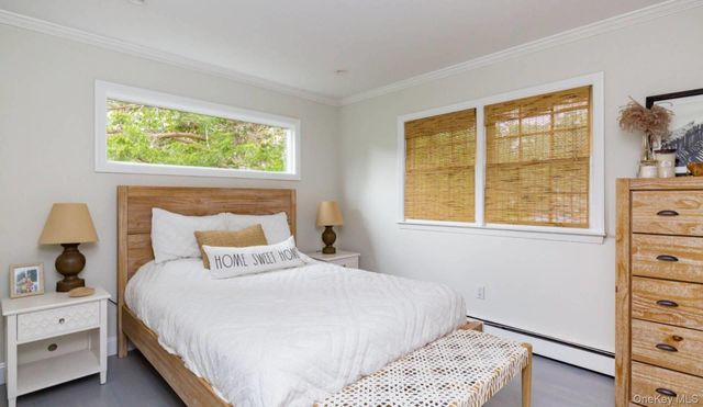 45 Sherwood Road, Hampton Bays, NY 11946