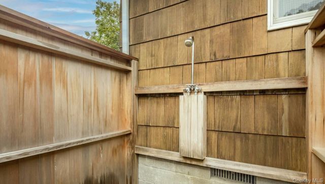 45 Sherwood Road, Hampton Bays, NY 11946