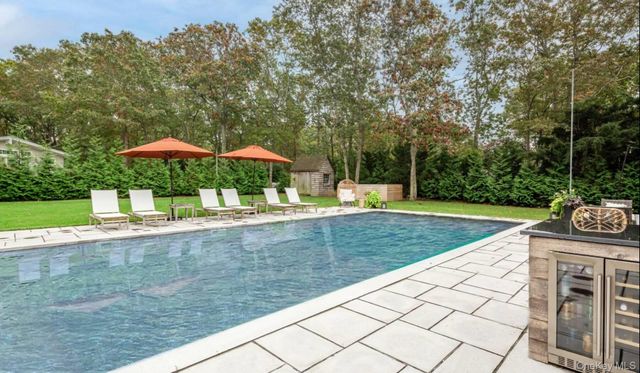 45 Sherwood Road, Hampton Bays, NY 11946