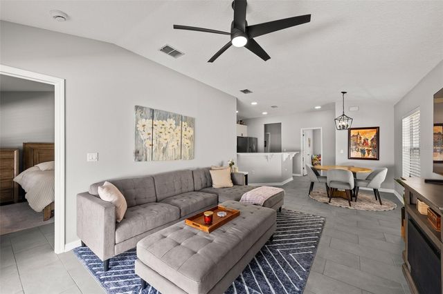 8707 CORINTHIAN WAY, New Port Richey, FL 34654