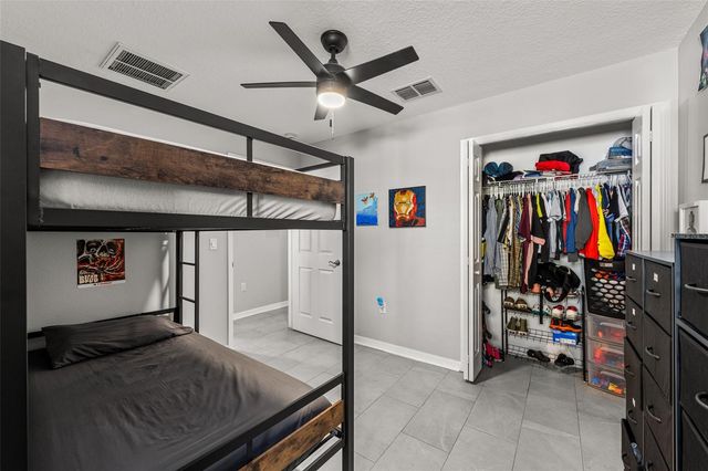 8707 CORINTHIAN WAY, New Port Richey, FL 34654