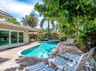 906 N 13th Ave, Hollywood, FL 33019