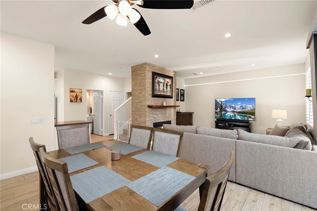 470 N Londonderry Lane A, Orange, CA 92869
