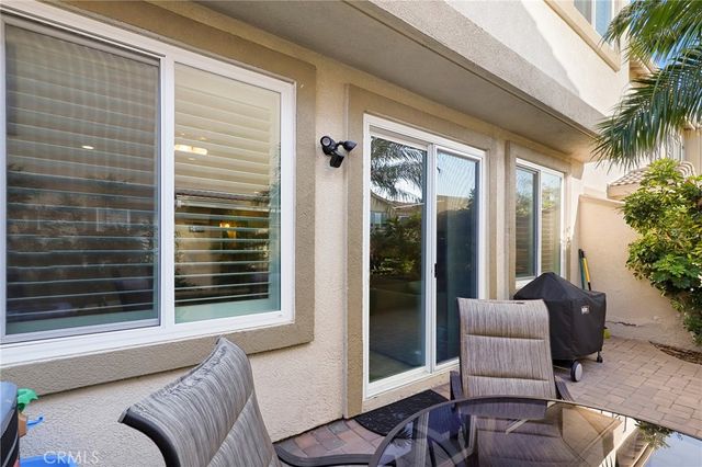 470 N Londonderry Lane A, Orange, CA 92869