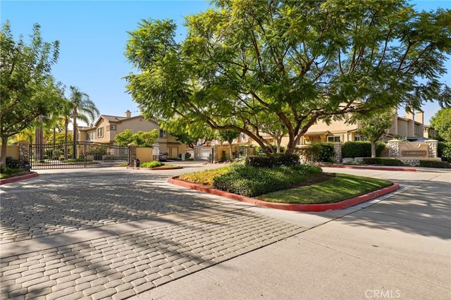 470 N Londonderry Lane A, Orange, CA 92869