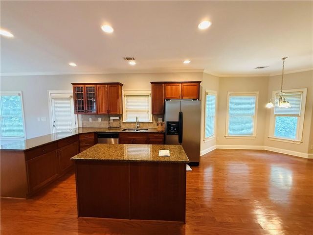 1652 Park Hollow Lane, Lawrenceville, GA 30043