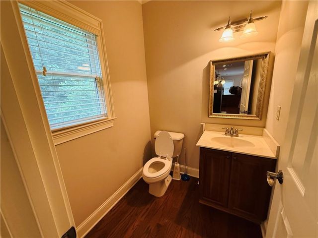 1652 Park Hollow Lane, Lawrenceville, GA 30043