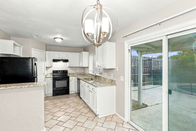 7509 Atlantic Drive, Rowlett, TX 75088