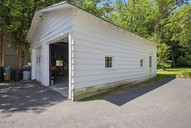 29 Hyde Street, Saratoga Springs, NY 12866