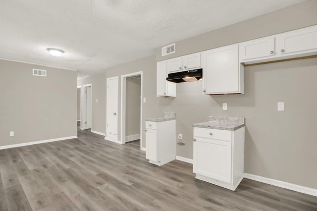 5052 BLACKSMITH DR, Memphis, TN 38127