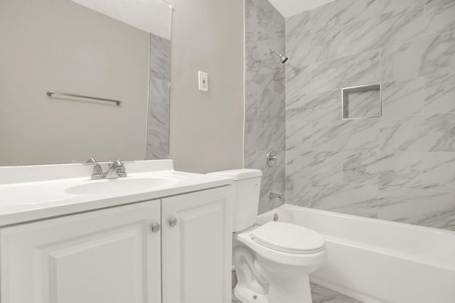 5052 BLACKSMITH DR, Memphis, TN 38127