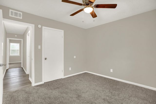 5052 BLACKSMITH DR, Memphis, TN 38127