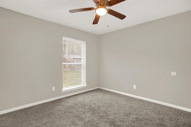 5052 BLACKSMITH DR, Memphis, TN 38127