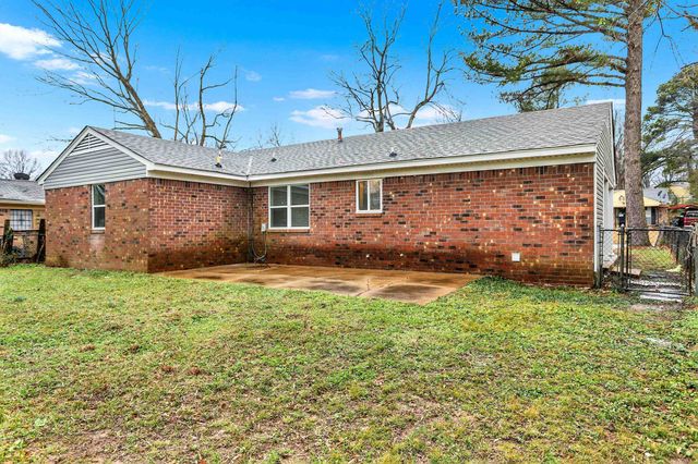 5052 BLACKSMITH DR, Memphis, TN 38127