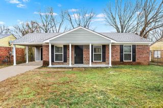 5052 BLACKSMITH DR, Memphis, TN 38127