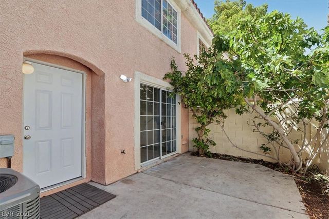 8440 Stoney Bluff Avenue, Las Vegas, NV 89129