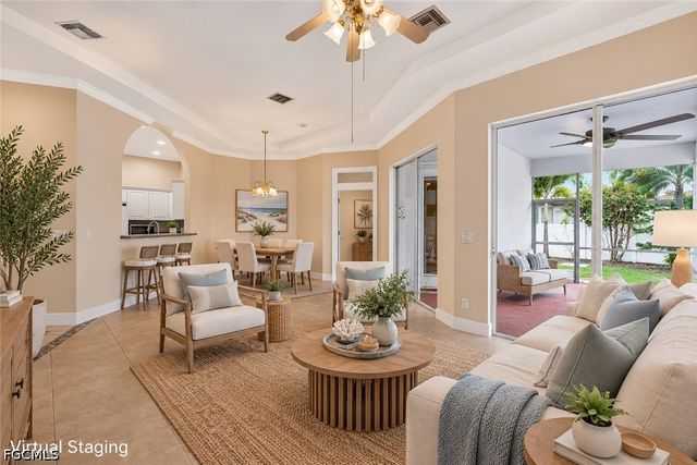 798 105th AVE N, Naples, FL 34108