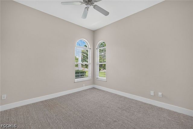 798 105th AVE N, Naples, FL 34108