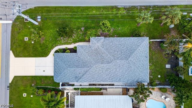 798 105th AVE N, Naples, FL 34108