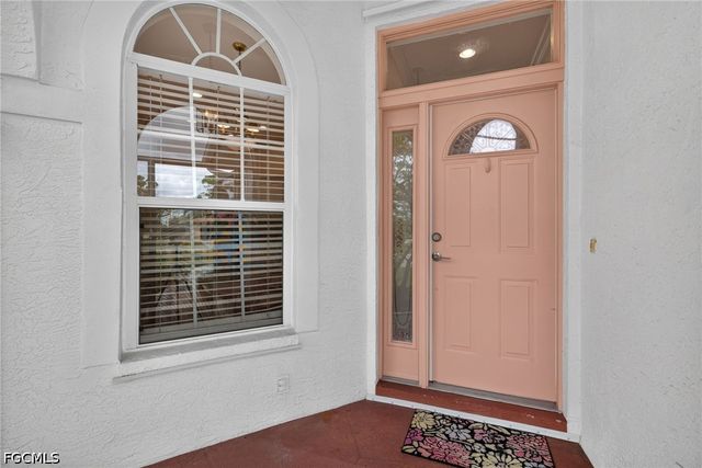 798 105th AVE N, Naples, FL 34108