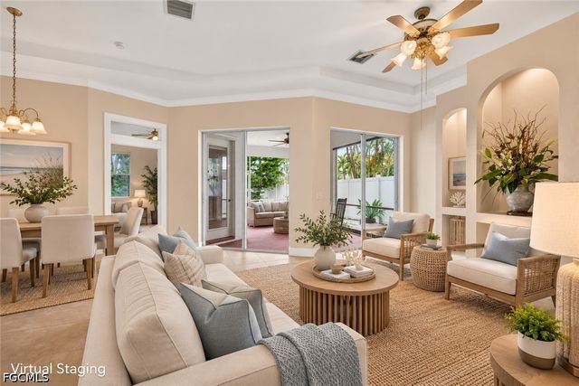 798 105th AVE N, Naples, FL 34108