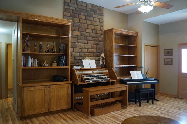 2474 Sleepy Hollow Road SE, Heath, OH 43056