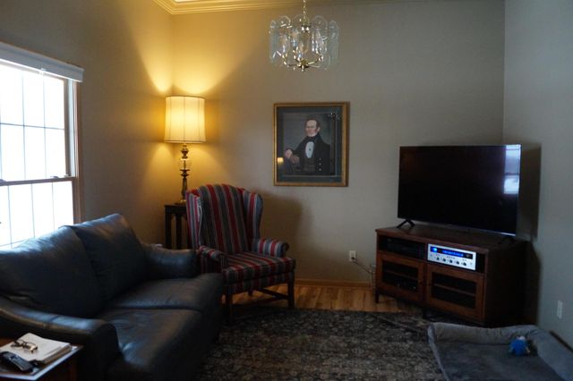 2474 Sleepy Hollow Road SE, Heath, OH 43056