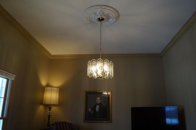 2474 Sleepy Hollow Road SE, Heath, OH 43056