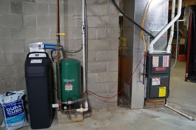 2474 Sleepy Hollow Road SE, Heath, OH 43056