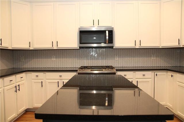 1322 Loowit Falls Way, Braselton, GA 30517