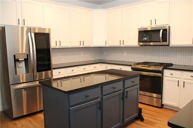 1322 Loowit Falls Way, Braselton, GA 30517