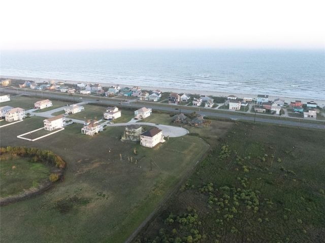 21334 Scissor Tail Lane, Galveston, TX 77554