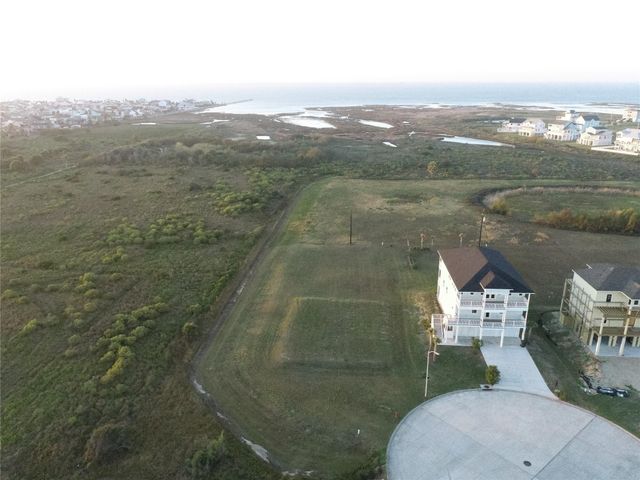 21334 Scissor Tail Lane, Galveston, TX 77554