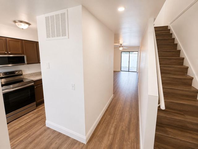 202 EDEN LANE B, Kissimmee, FL 34743