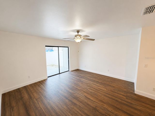 202 EDEN LANE B, Kissimmee, FL 34743