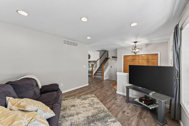12754 Independence Avenue, Savage, MN 55378