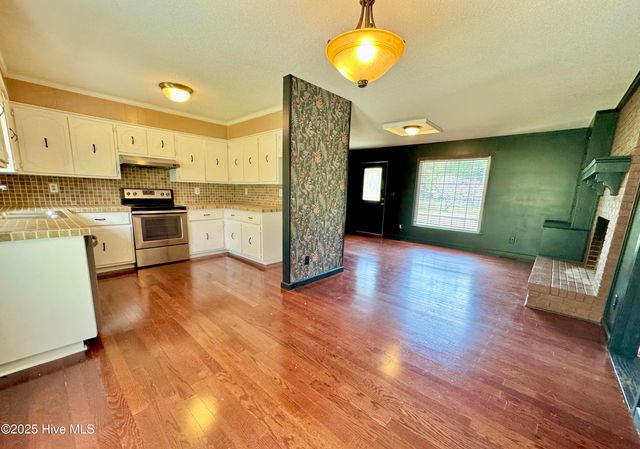 414 Wheat Street, Kinston, NC 28504