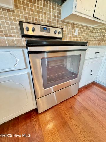 414 Wheat Street, Kinston, NC 28504