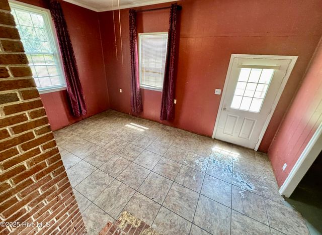 414 Wheat Street, Kinston, NC 28504