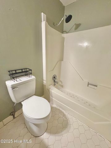 414 Wheat Street, Kinston, NC 28504