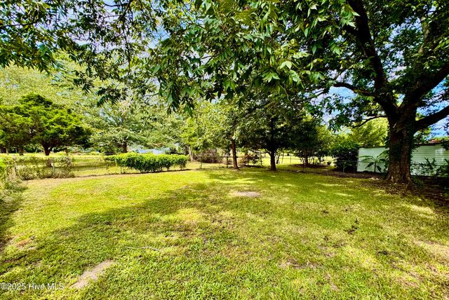 414 Wheat Street, Kinston, NC 28504