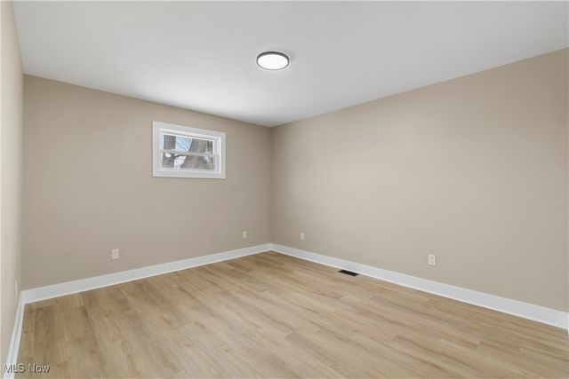 1930 48th Street NW, Canton, OH 44709