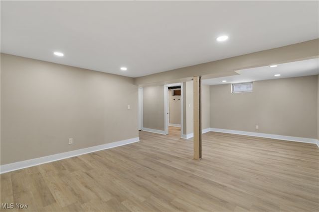 1930 48th Street NW, Canton, OH 44709