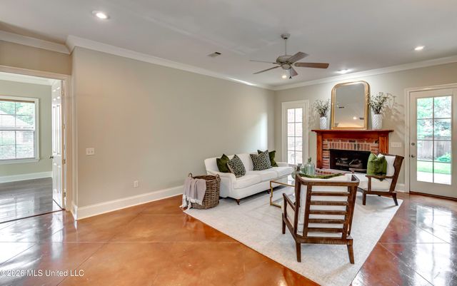 102 Brighton Lane, Ridgeland, MS 39157