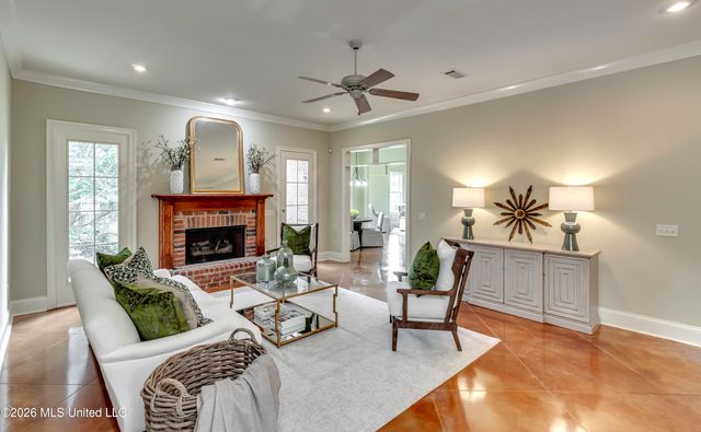 102 Brighton Lane, Ridgeland, MS 39157