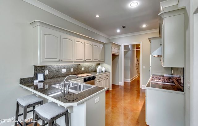 102 Brighton Lane, Ridgeland, MS 39157