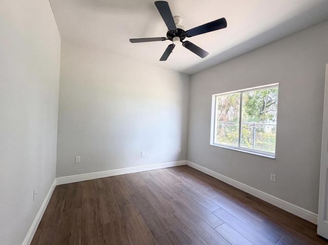 453 N Deerfield Avenue, Deerfield Beach, FL 33441