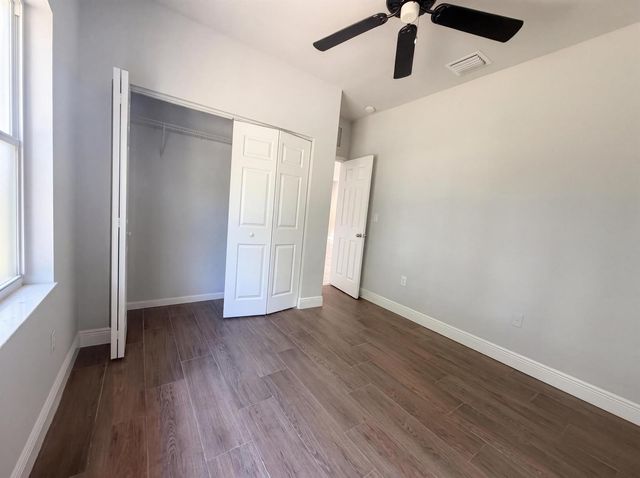 453 N Deerfield Avenue, Deerfield Beach, FL 33441