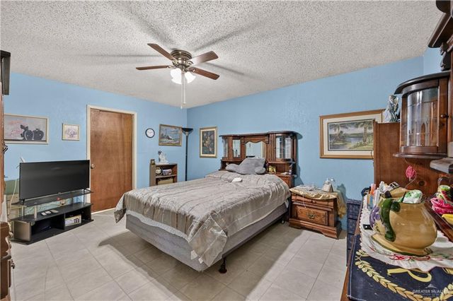 710 N Padre Avenue, Weslaco, TX 78596