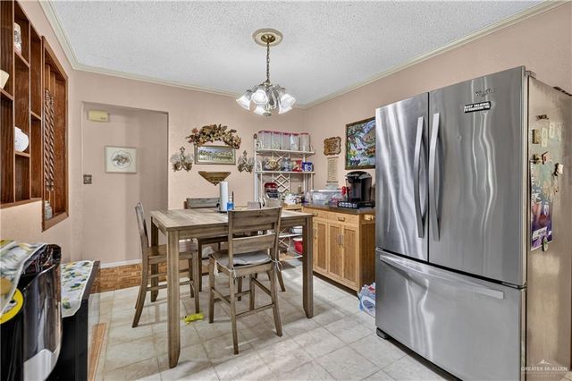 710 N Padre Avenue, Weslaco, TX 78596